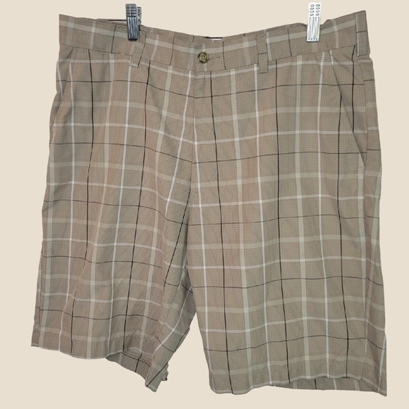 PGA Tour Other - PGA Tour Golf Shorts Plaid Performance Classic Fit Activewear Beige Tan Mens 34